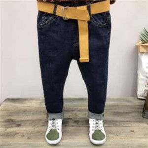 開心果童裝 點(diǎn)亮童年，裝扮夢想